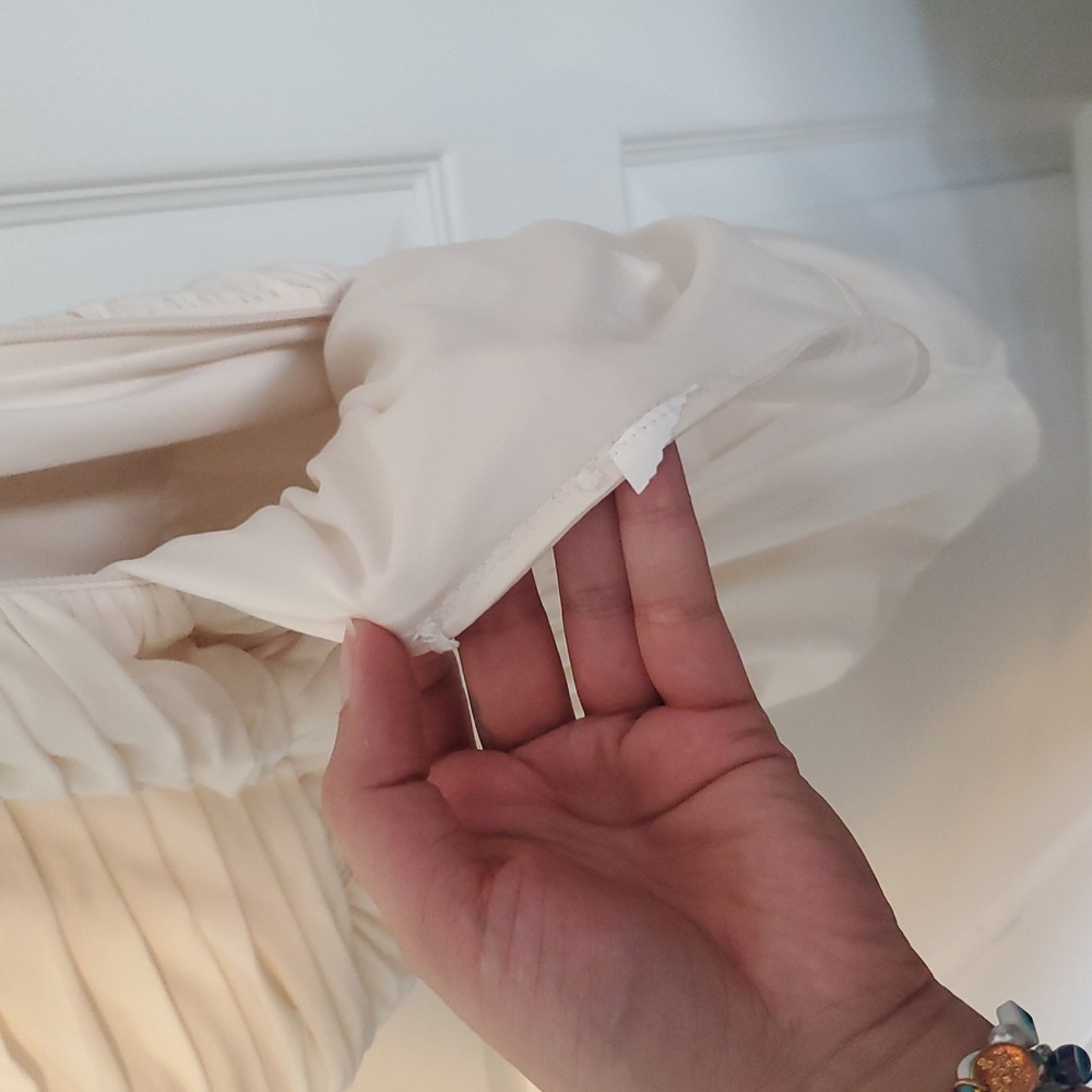 BCBGMaxAzria One-Shoulder Cream Ruched Dress - Picture 7 of 9